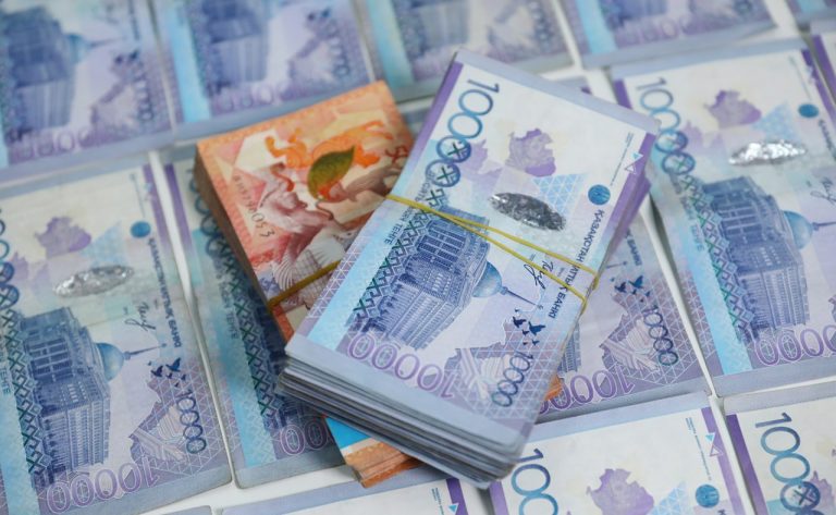 Die Ratingagentur S&P hat den Ausblick für Kasachstans Wirtschaft von „negativ“ auf „stabil“ verbessert