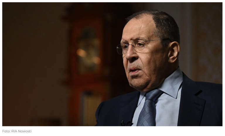 „Es ist nicht ganz demokratisch“: Lawrow zum Gesetz, das Beamte Kirgisistans verpflichtet, die Staatssprache zu sprechen