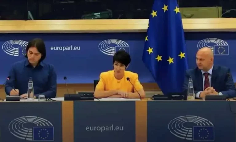 Christine Anderson an die „WHO-Globalisten“: „Wir werden euch zu Fall bringen“