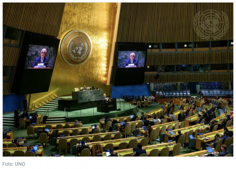 Usbekistan unterstützte die Resolution der UN-Generalversammlung, in der Israel zur Befreiung der Golanhöhen aufgefordert wurde