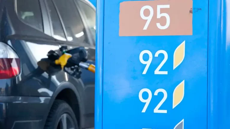 Die Benzinpreise in Kasachstan sind niedriger als in Russland und Aserbaidschan