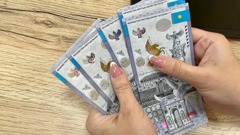 Ist es für Verkäufer legal, Bargeld zu verlangen?