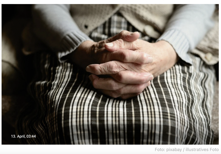 Eine kasachische Frau lebte 39 Jahre lang mit einem Pass der UdSSR und konnte keine Rente beziehen.