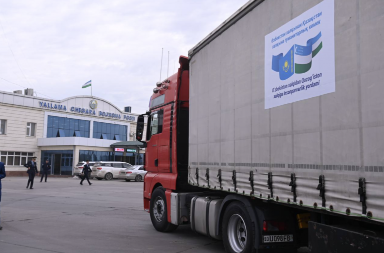 Usbekistan schickte humanitäre Hilfe nach Kasachstan