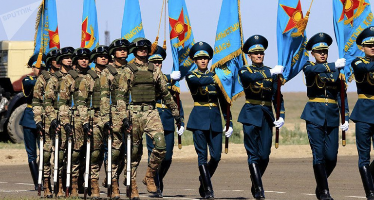 Wie groß ist die kasachische Armee im weltweiten Vergleich?