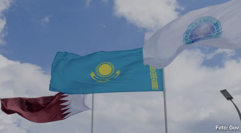 Kasachstan und Katar: 30 Jahre Diplomatie und neue Handelsziele auf dem SCO-Gipfel
