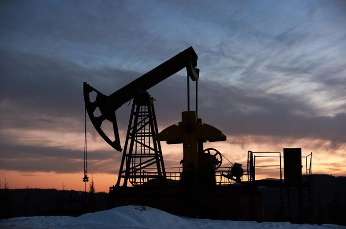 Kasachstan erwägt den Bau neuer Ölpipelines und Raffinerien.