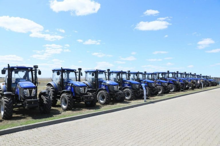 Kazakstan verstärkt den Export von Agrarprodukten und plant eine Steigerung der Produktion von Landmaschinen